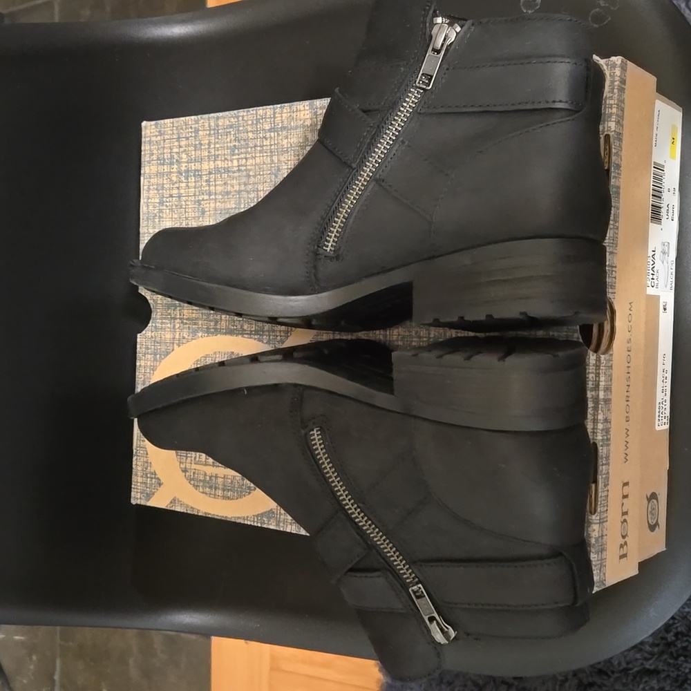 NEW Born Black Chaval Boots - Size 8 - Picture 3 of 8